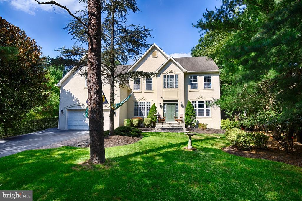 Blue Heron Ct, Medford, NJ 08055