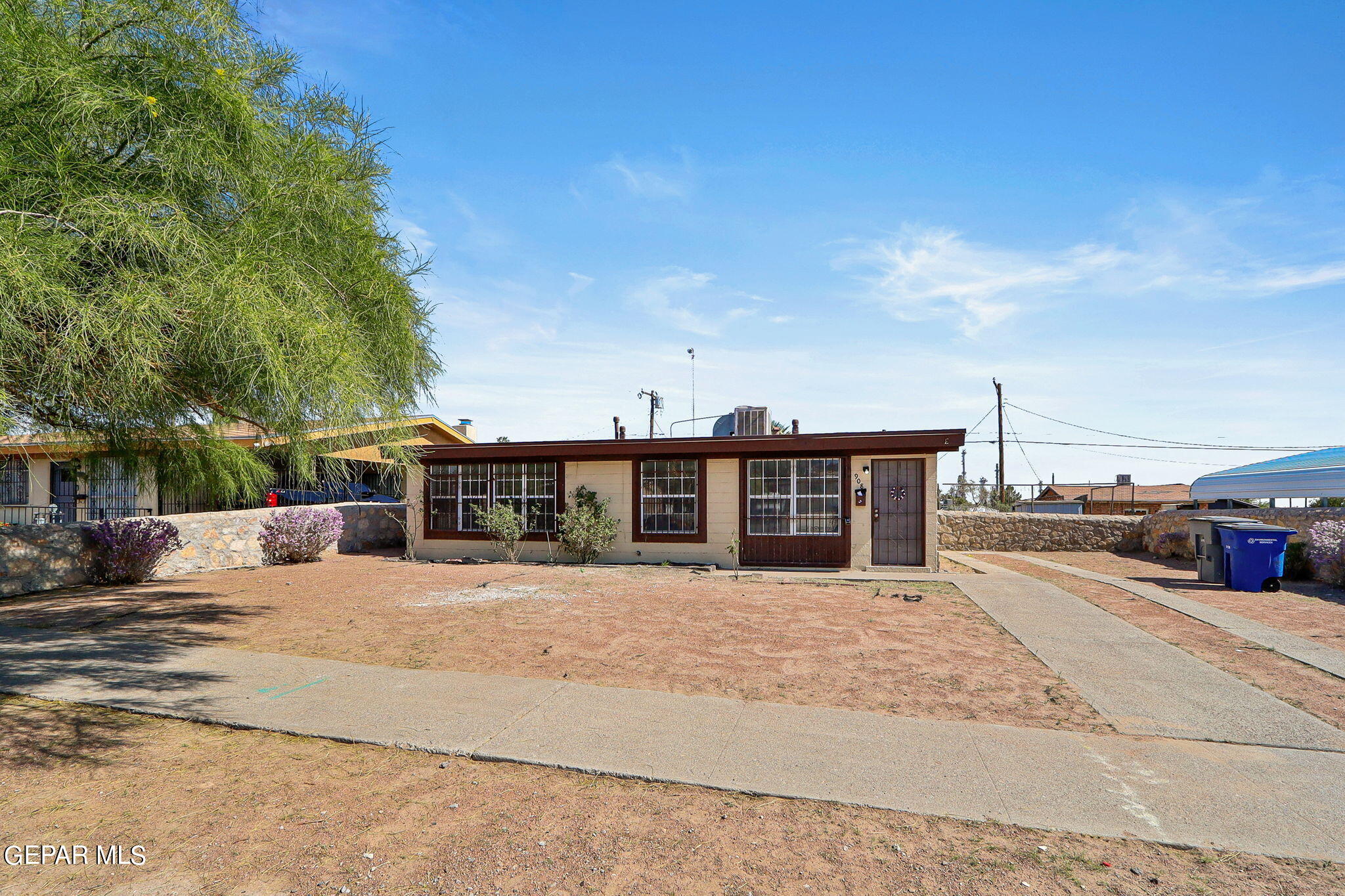 Geronimo Dr, El Paso, TX 79905