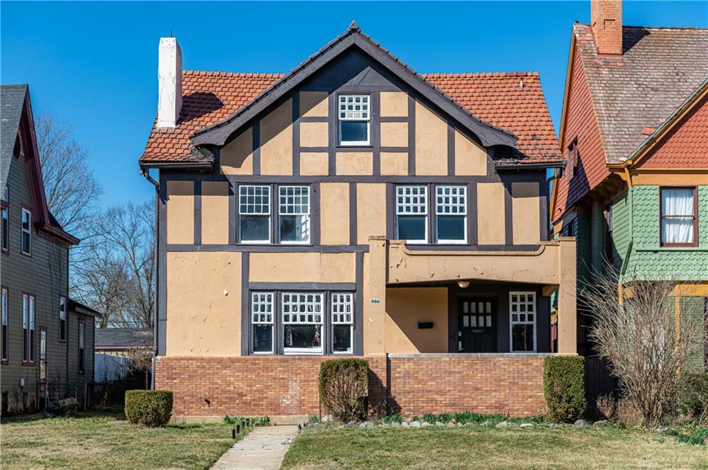 Main St, Middletown, OH 45044