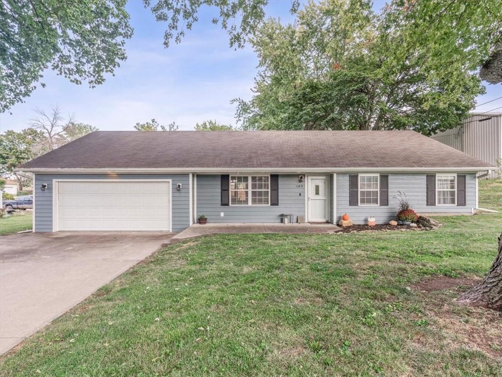 1st St, Savannah, MO 64485