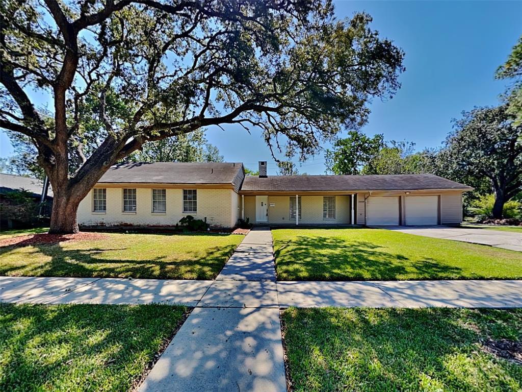 Old Orchard Rd, LA Porte, TX 77571