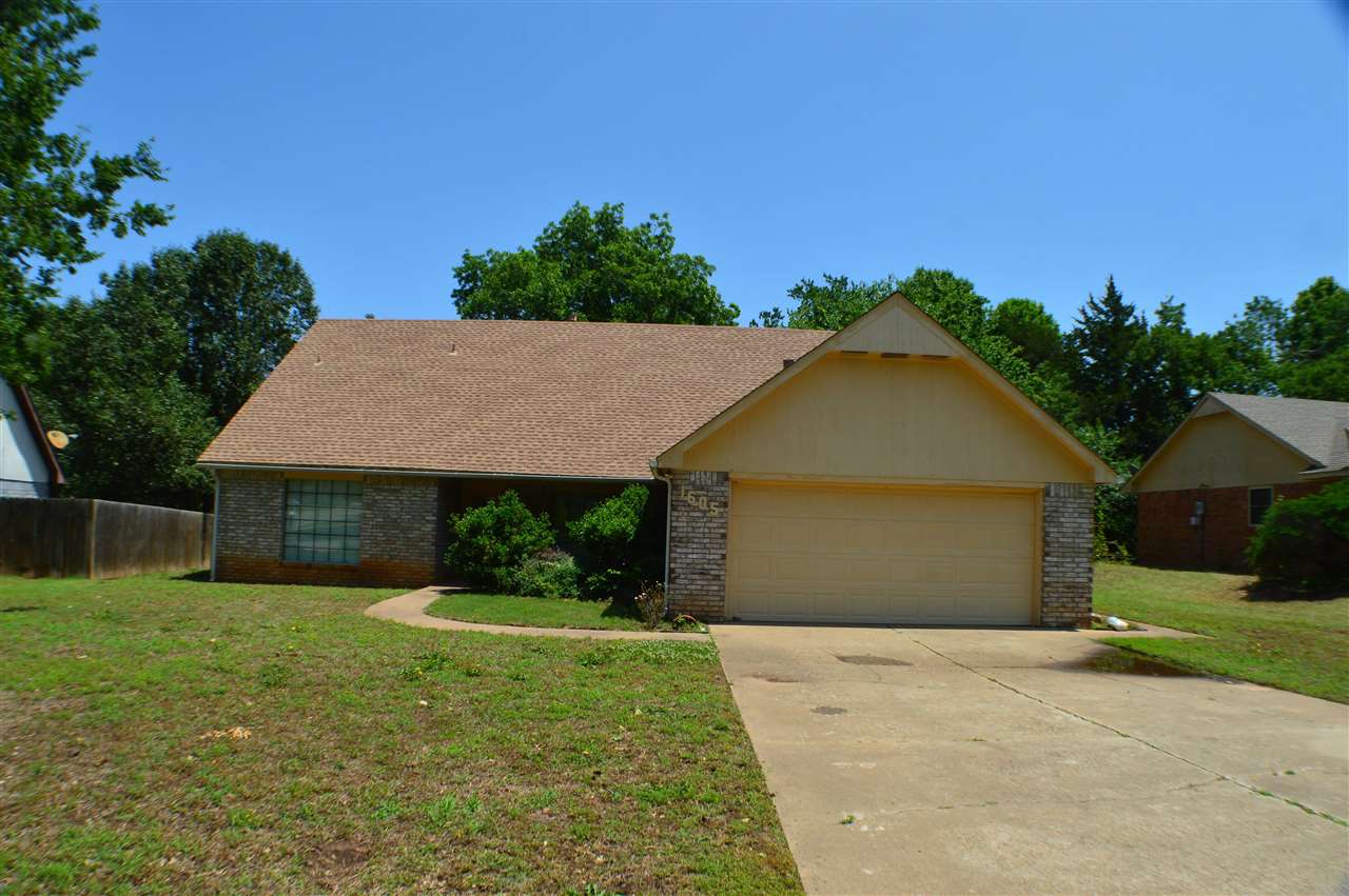 Fairfield Dr, Stillwater, OK 74074