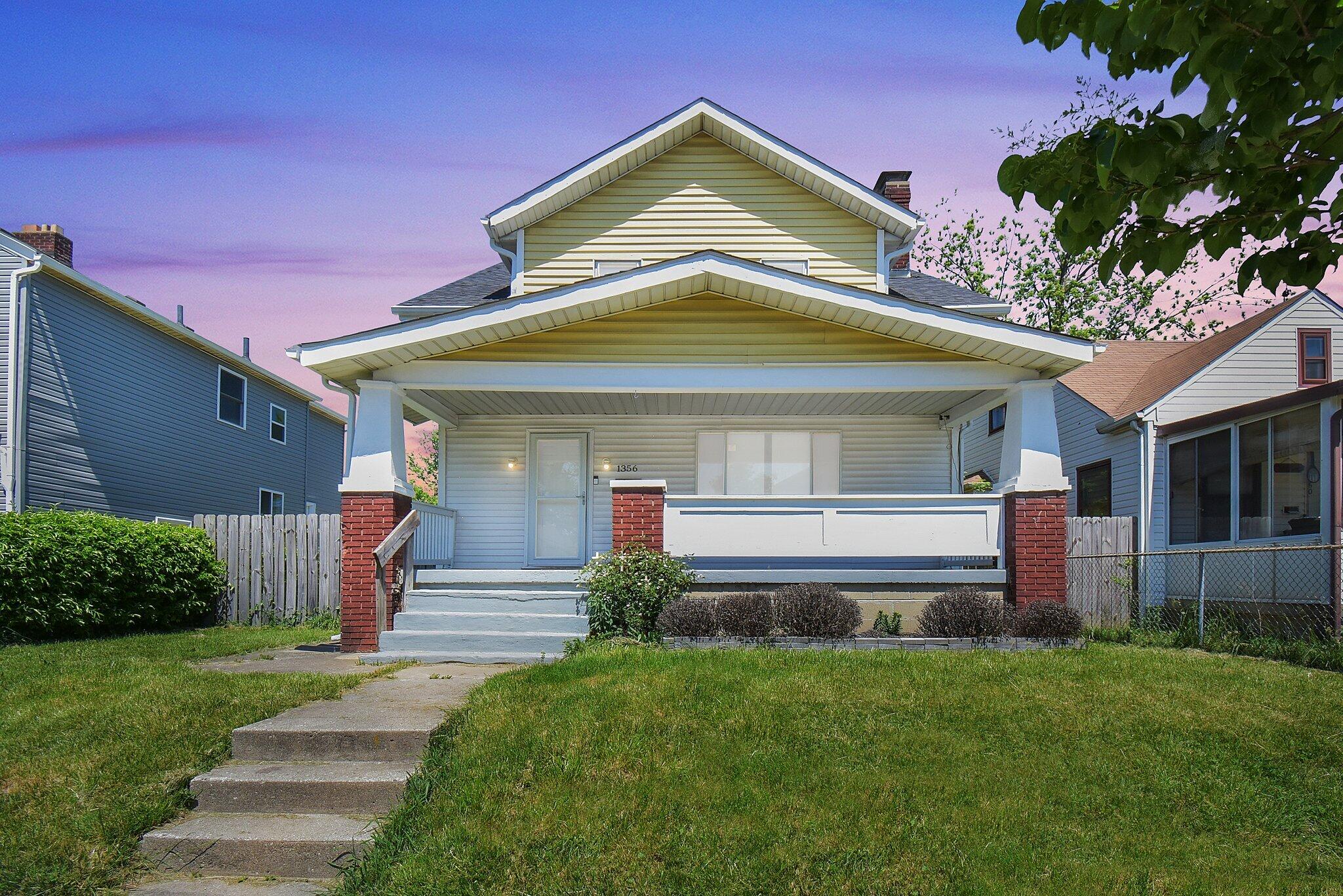 21st Ave, Columbus, OH 43211