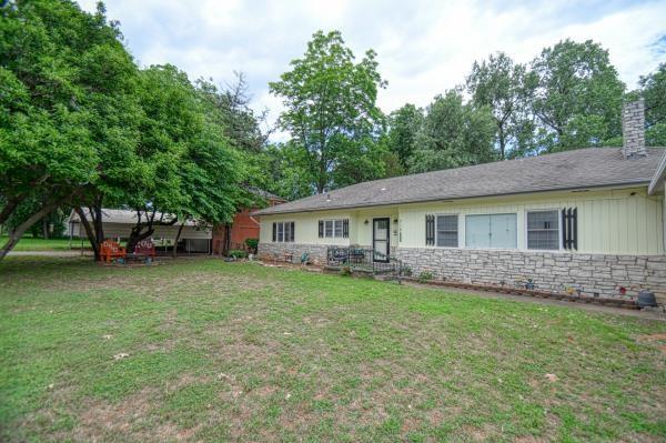 Washington St, Purcell, OK 73080