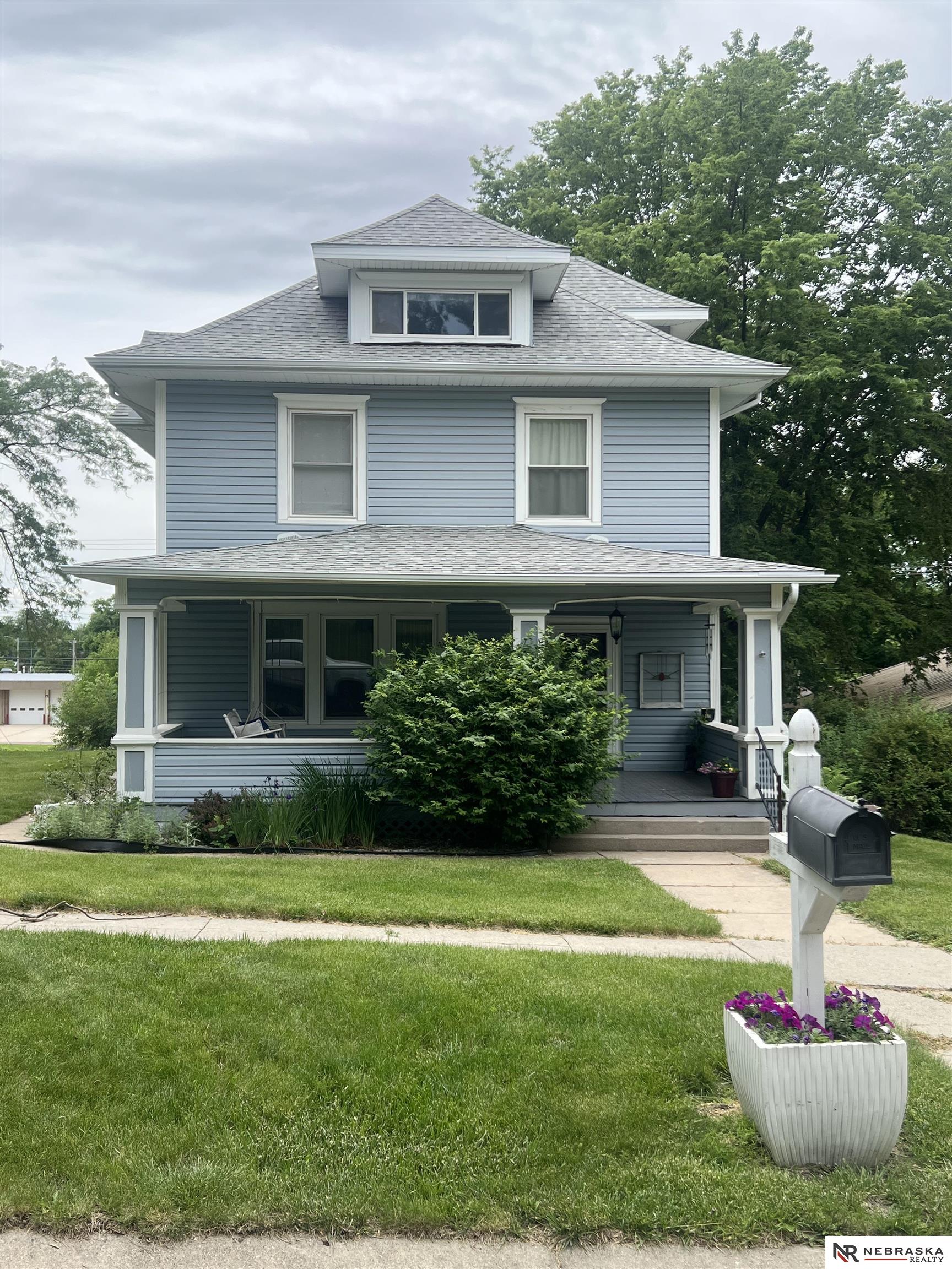 Thomas Ave, Oakland, NE 68045