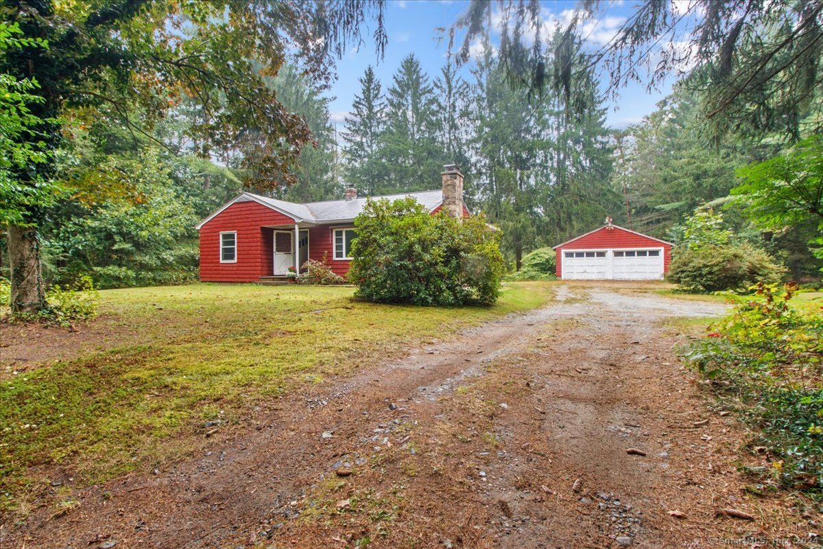 Norwich Westerly Rd, North Stonington, CT 06359