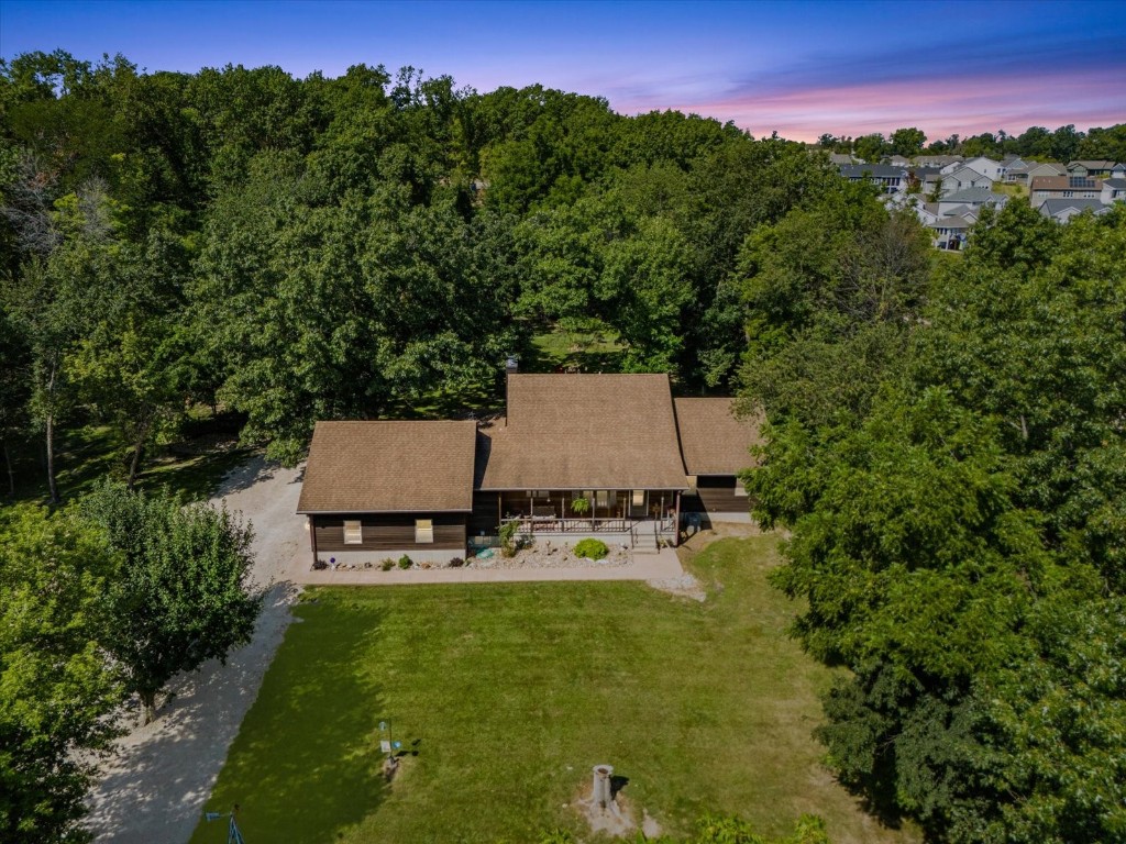 42nd St, Cedar Rapids, IA 52403