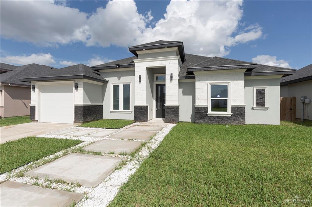 Frankie Ave, Donna, TX 78537