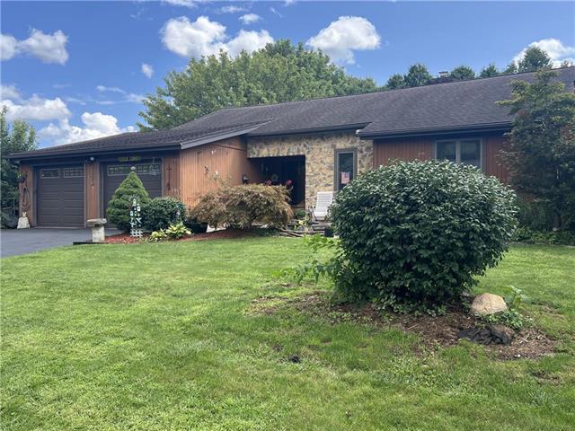 Temple Ct, Bethlehem, PA 18020