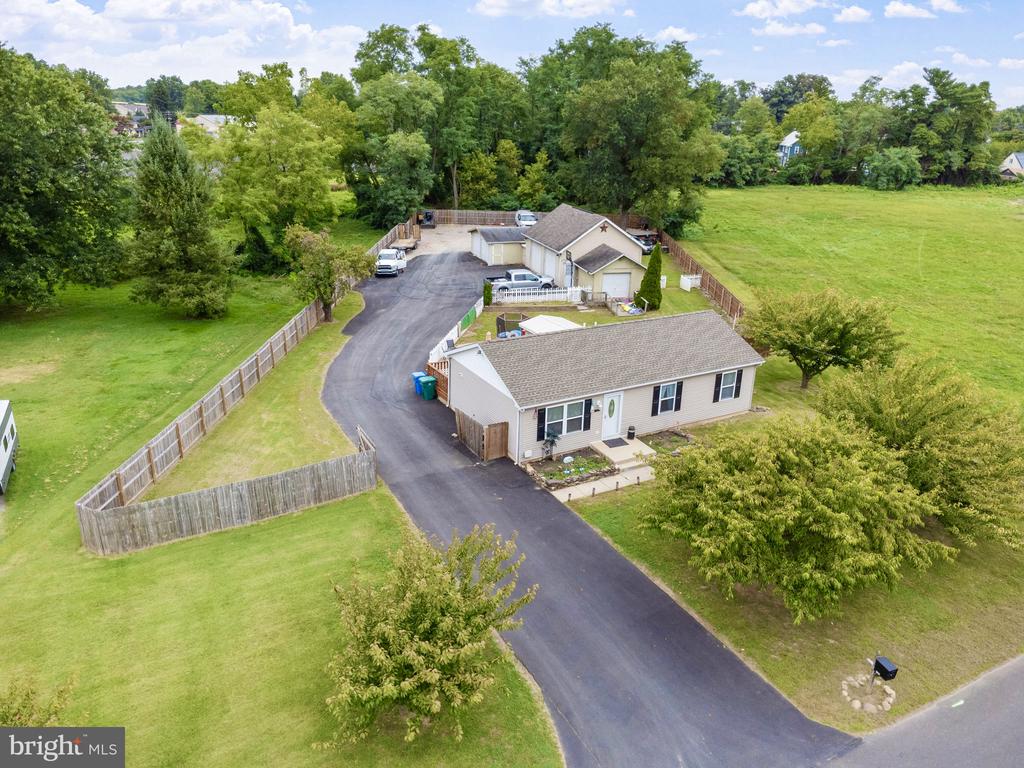 Prospect Ave, Croydon, PA 19021