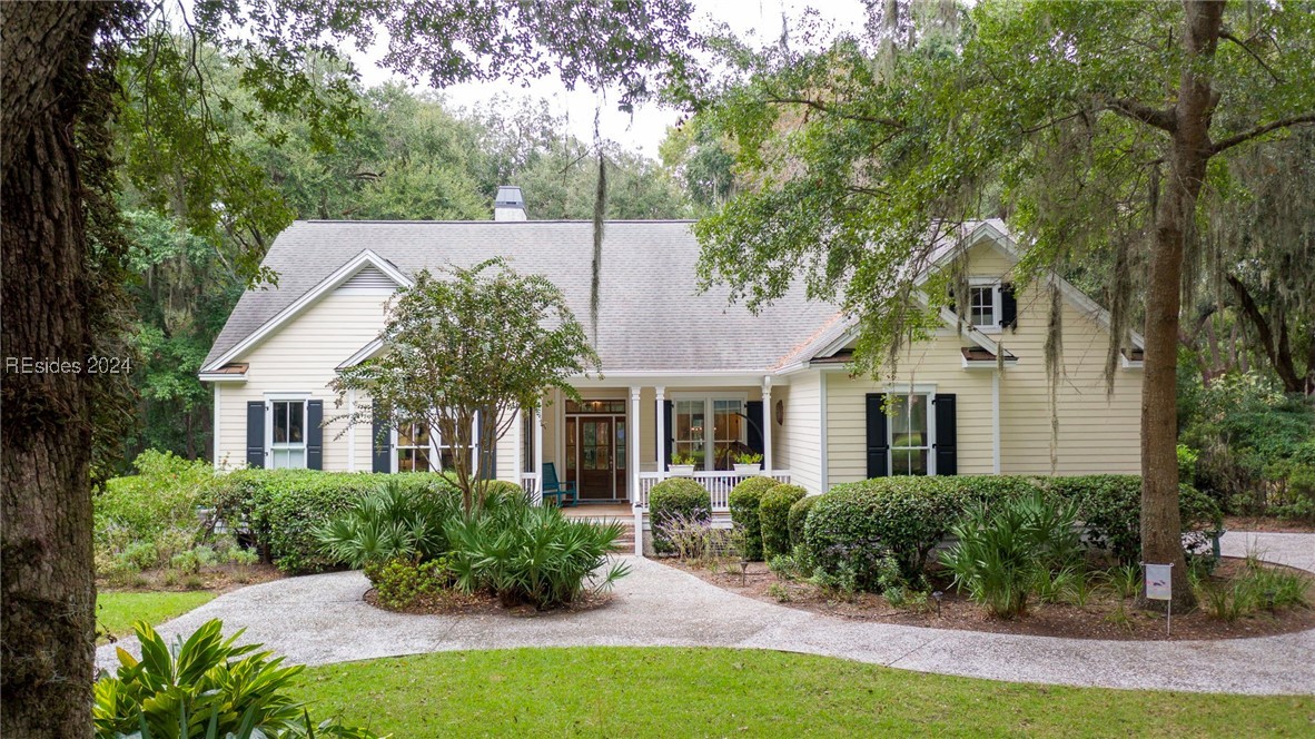 Haig Point Rd, Daufuskie Island, SC 29915