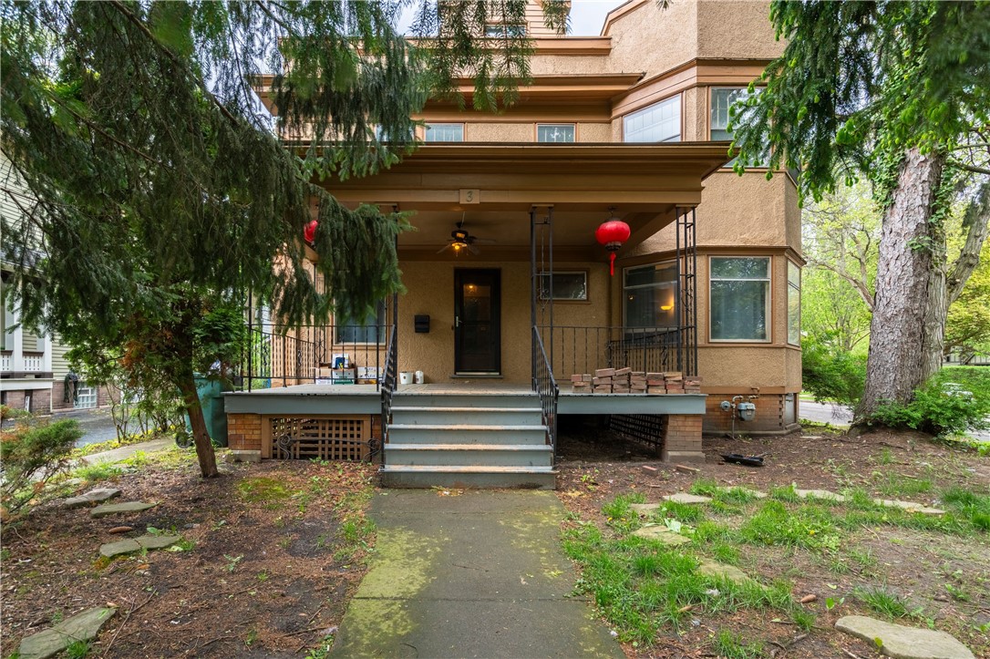 Beverly St, Rochester, NY 14610