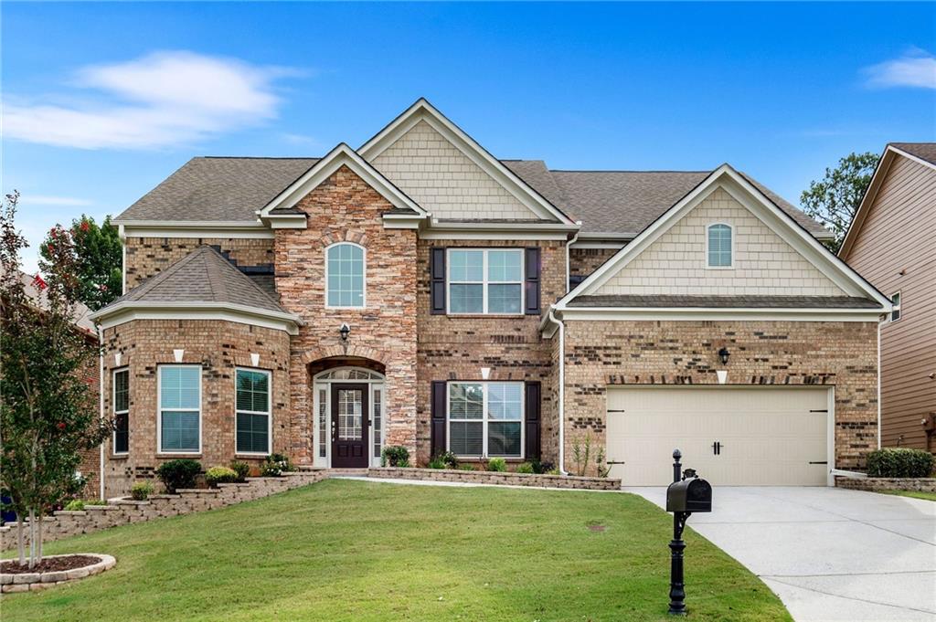 Walters Cir, Alpharetta, GA 30005