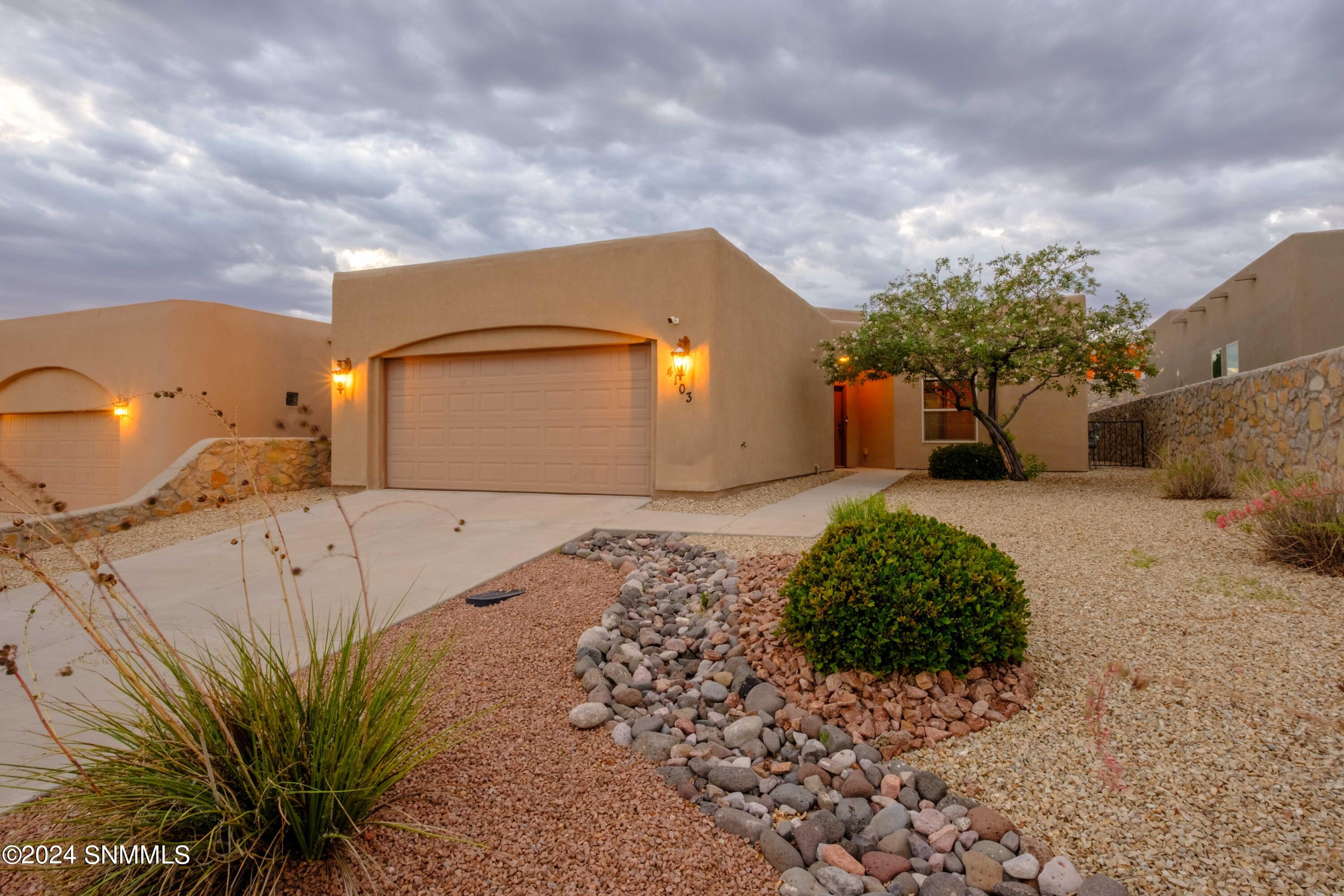 Bella Sierra Ct, Las Cruces, NM 88011