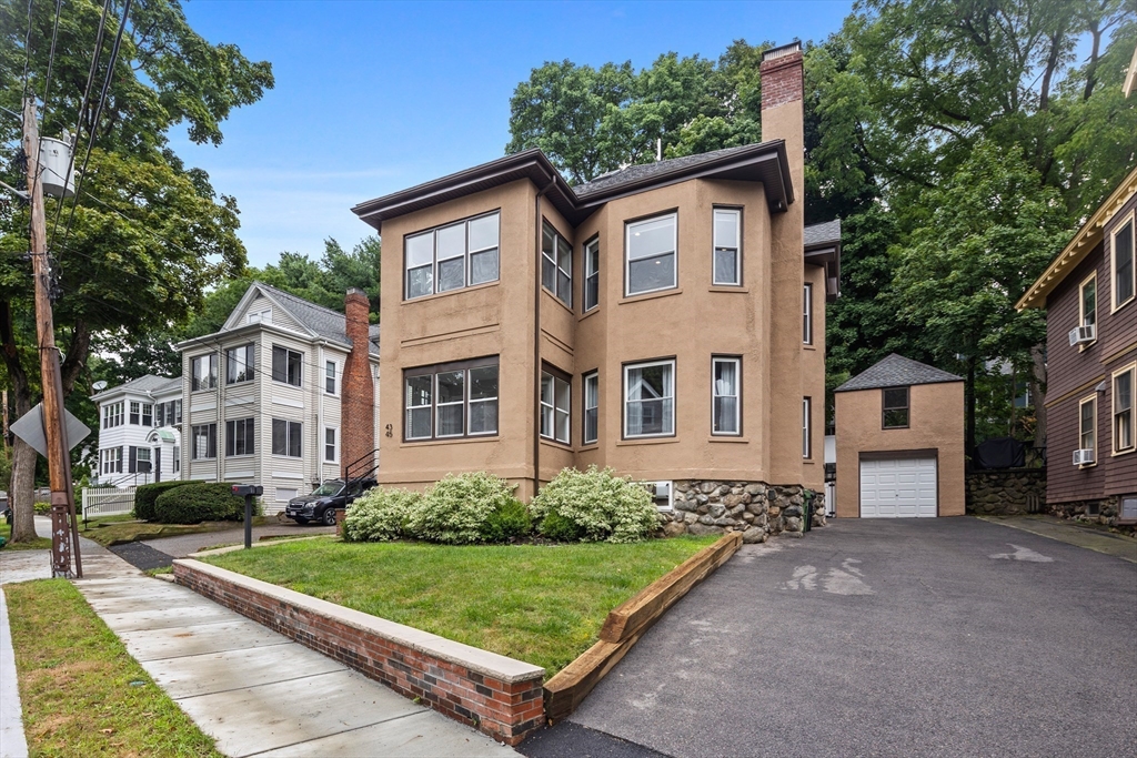 Bates Rd, Watertown, MA 02472