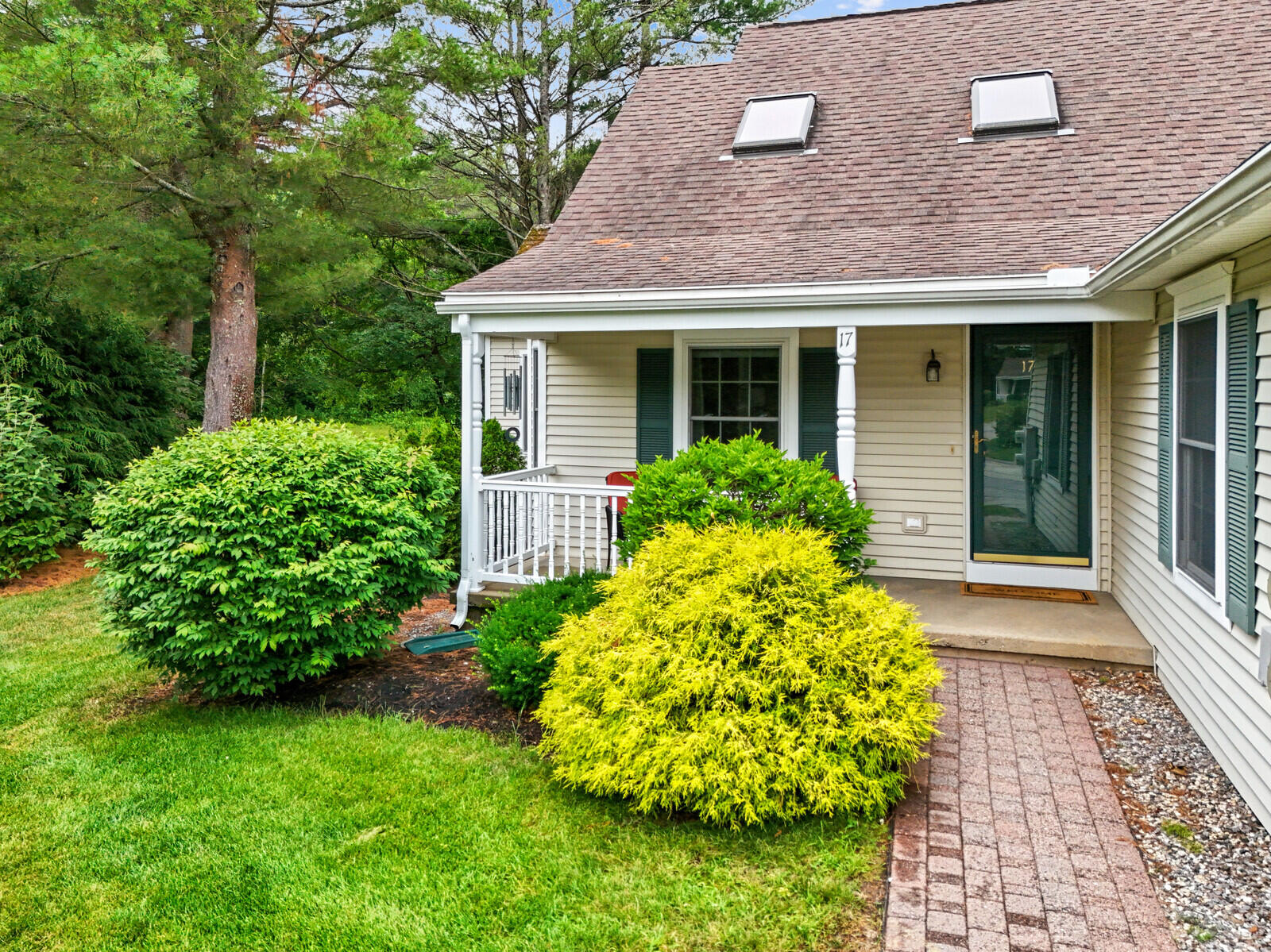 Mast Ln, Brunswick, ME 04011