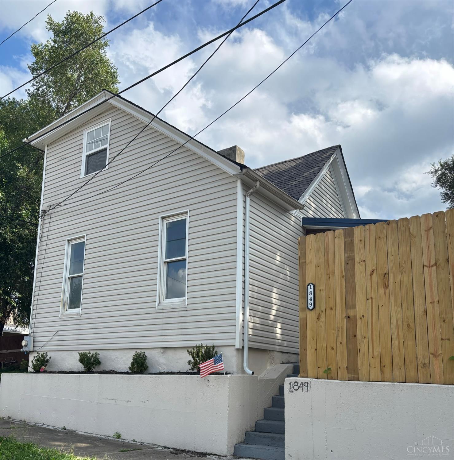 Lincoln Ave, Hamilton, OH 45011