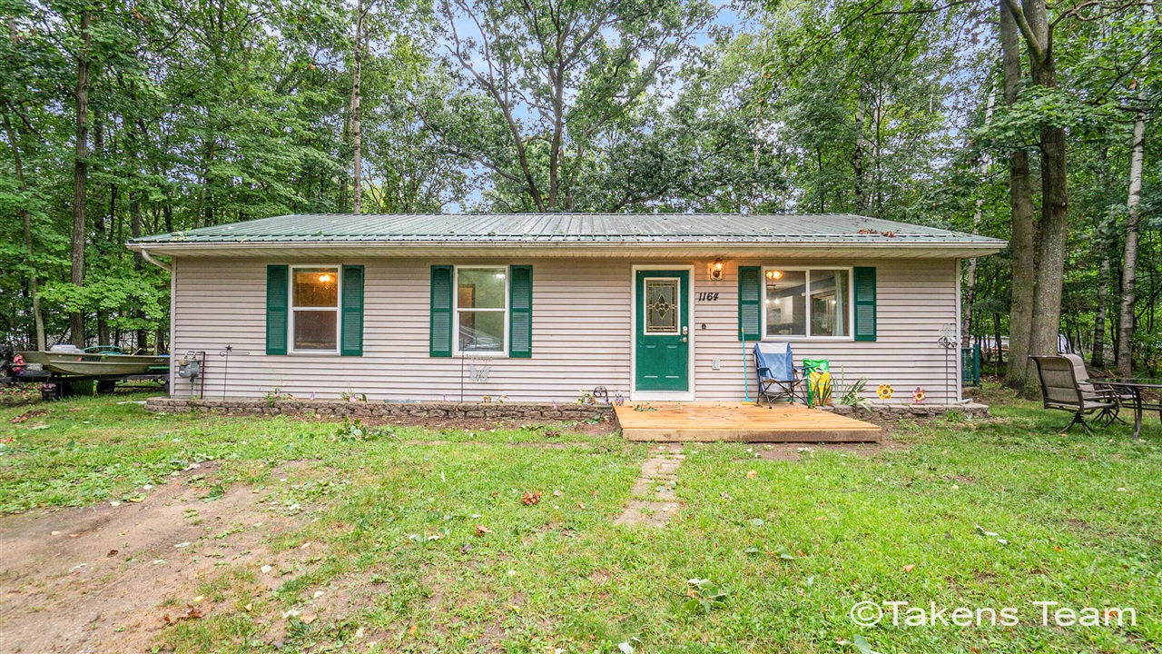 Queensway Dr, Weidman, MI 48893