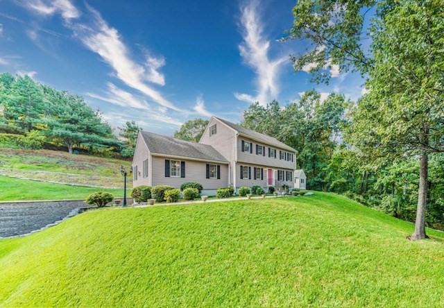 Boxford Rd, Haverhill, MA 01835