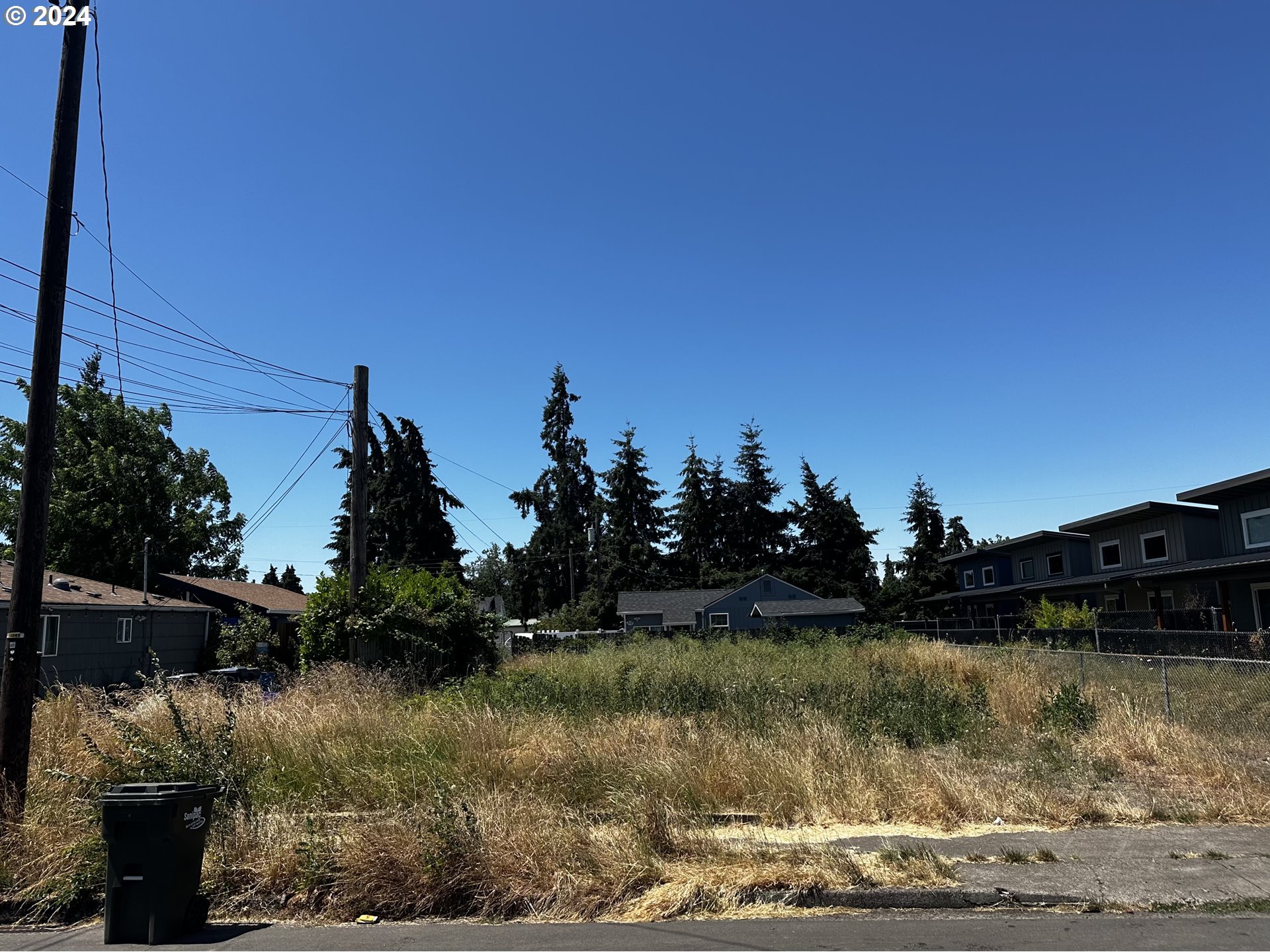 19th St, Springfield, OR 97477
