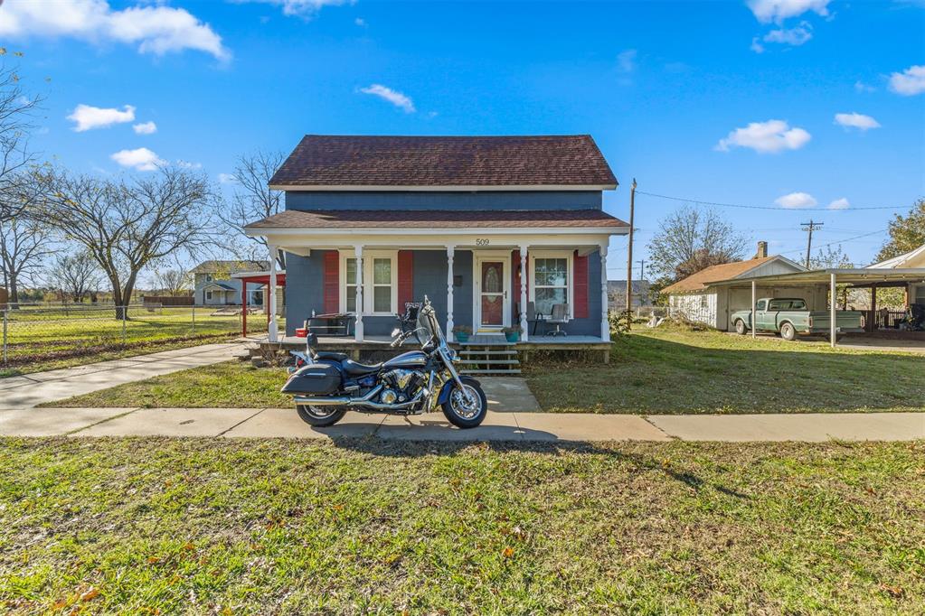 Cleveland Ave, Cushing, OK 74023