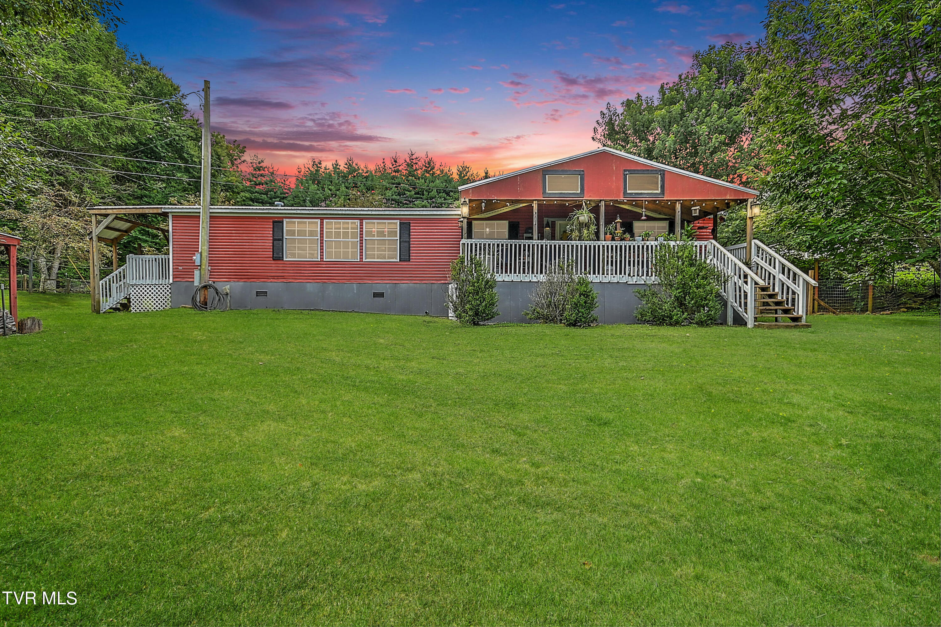 Chase Dr, Roan Mountain, TN 37687