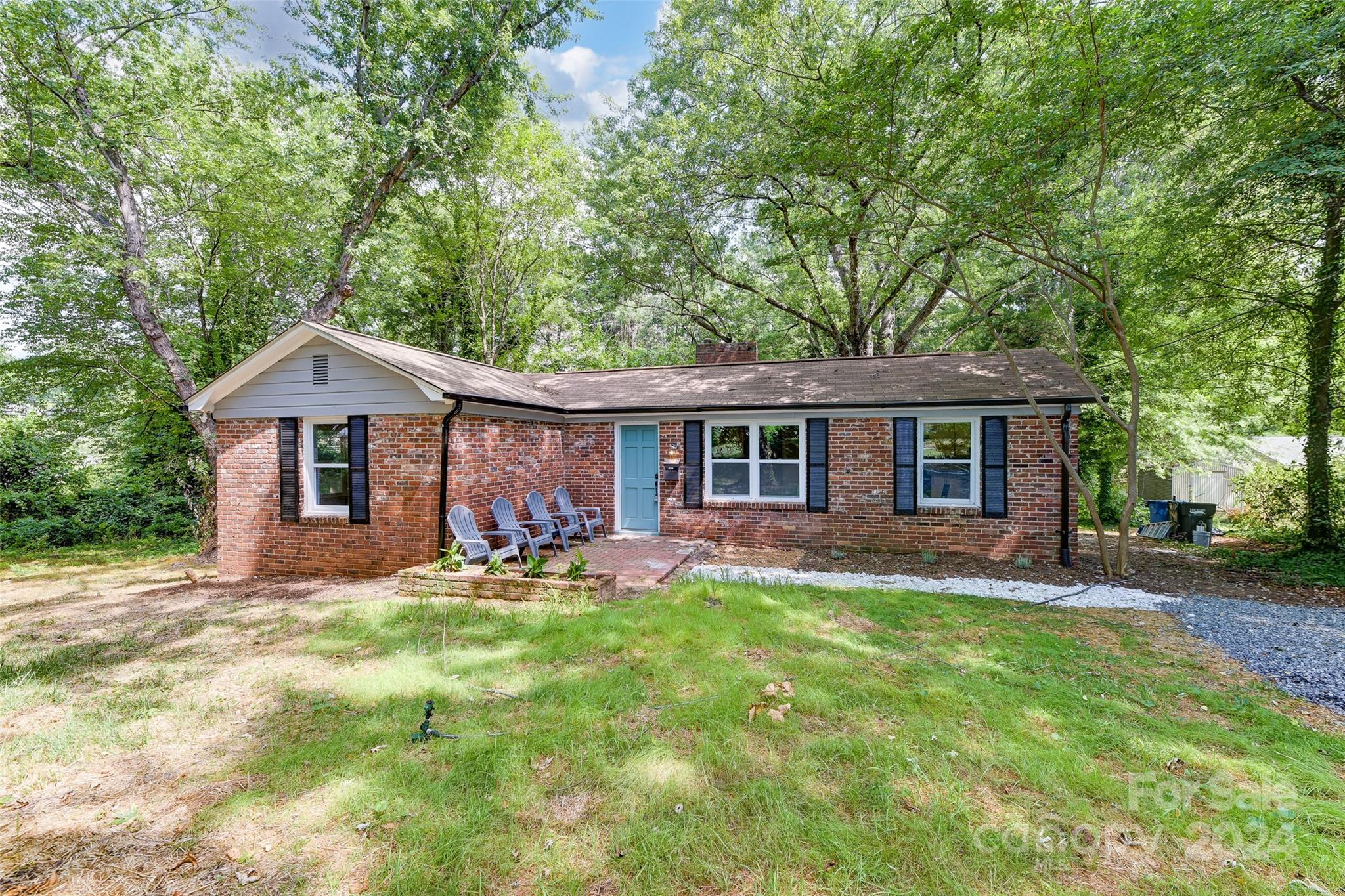 2nd Street Pl, Hickory, NC 28601