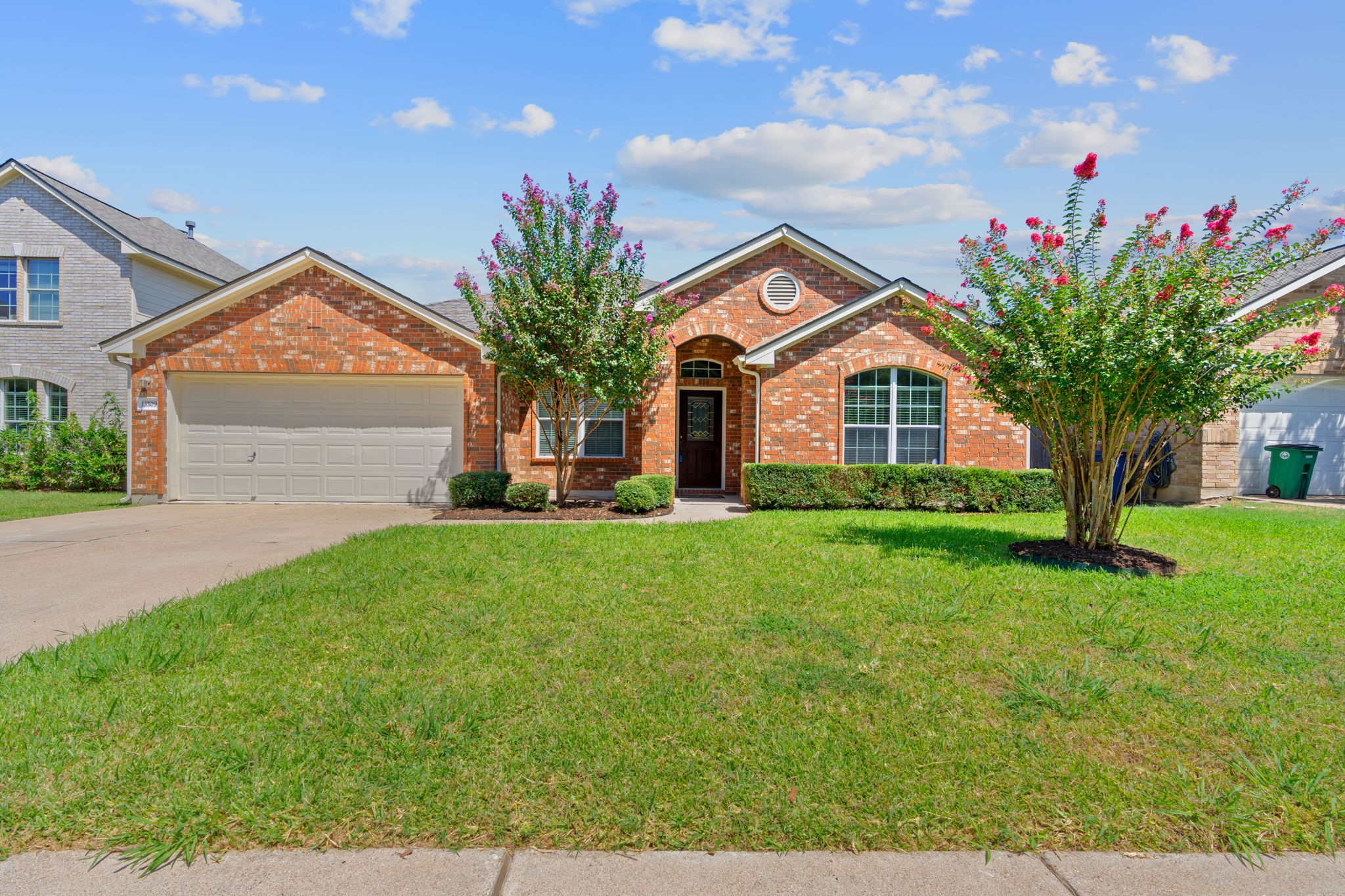 Shawna Dnay Dr, Austin, TX 78727