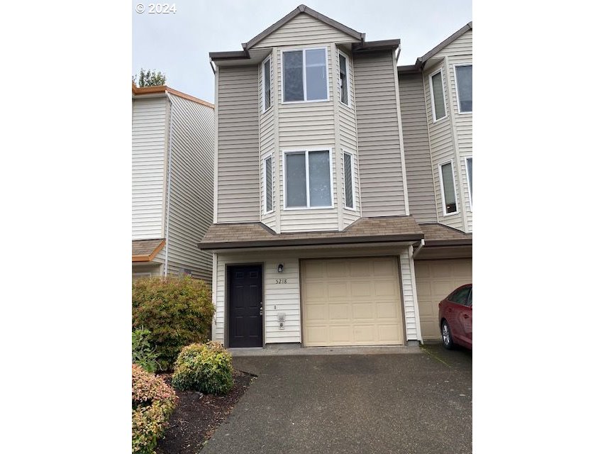 174th Ter, Beaverton, OR 97078