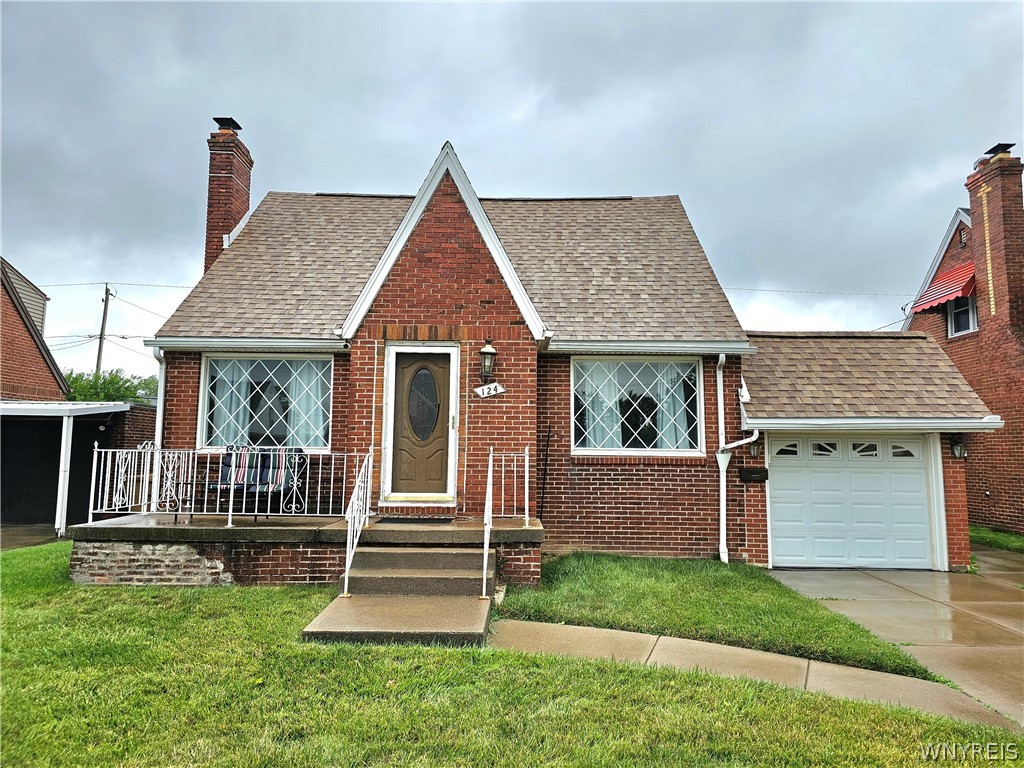 Cedar Rd, Buffalo, NY 14215