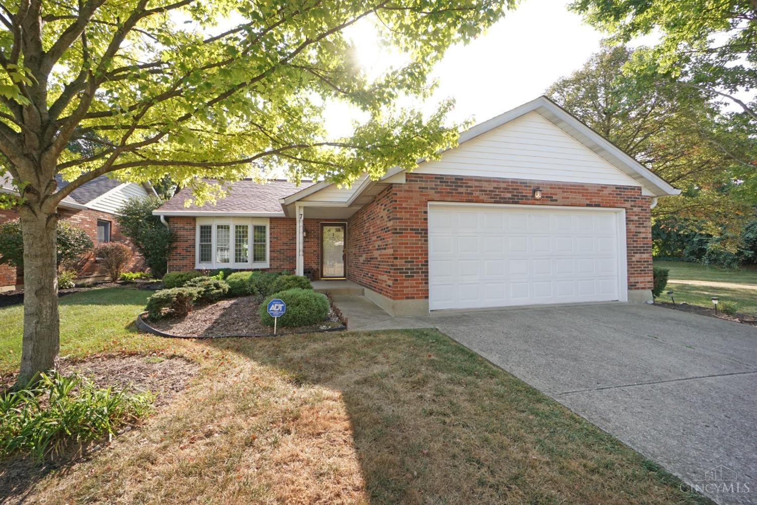 Pleasant Creek Ct, Fairfield, OH 45014