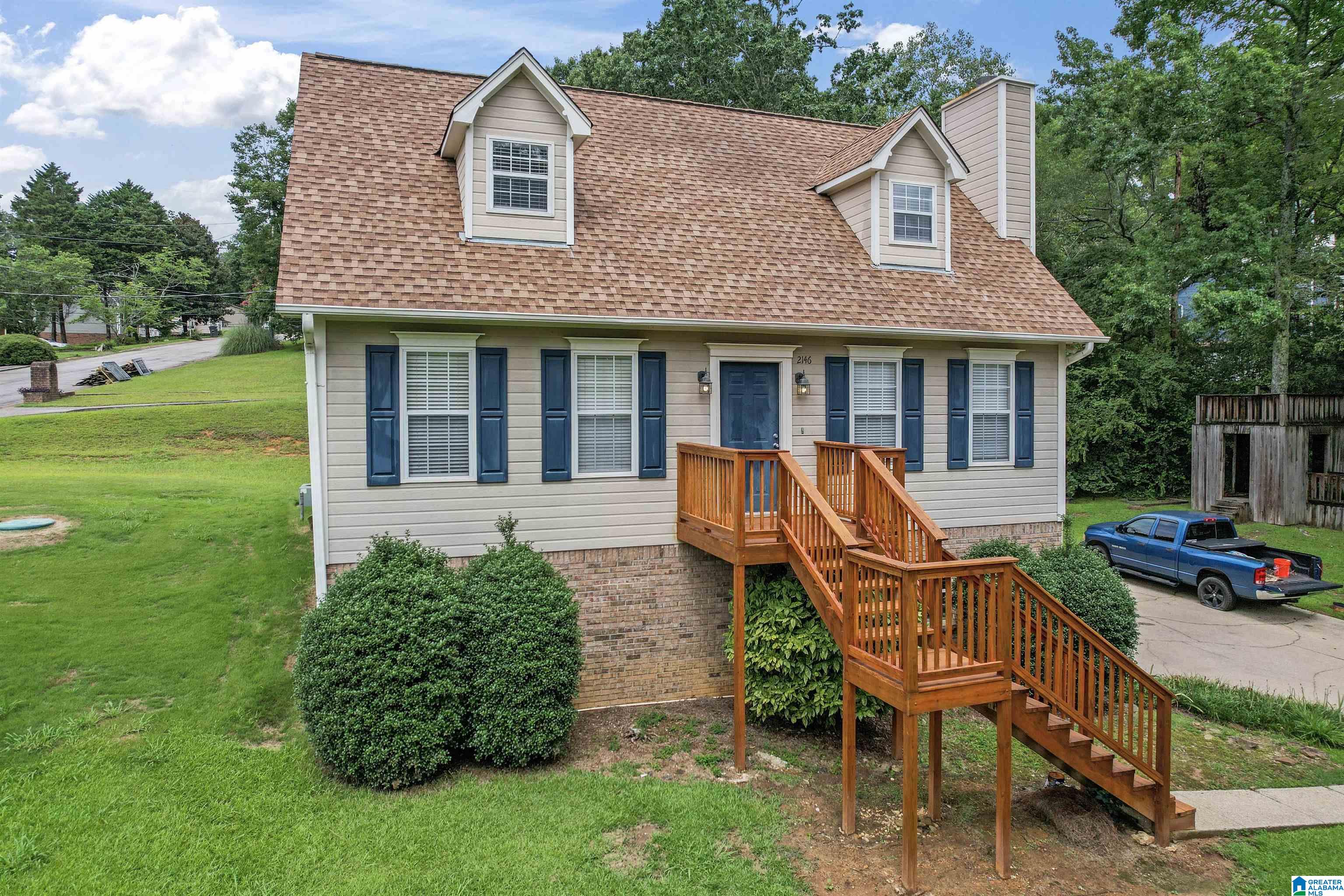 Creekview Ln, Birmingham, AL 35210