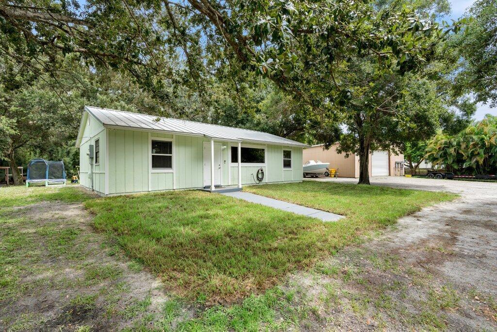 48th Ct, Royal Palm Beach, FL 33411