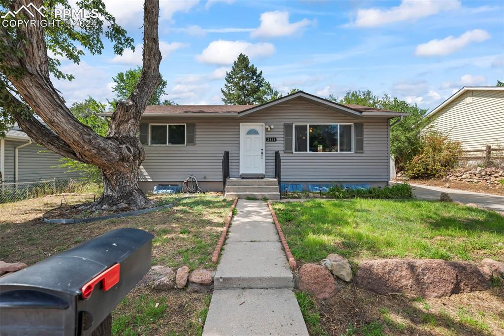 Sombrero Dr, Colorado Springs, CO 80910