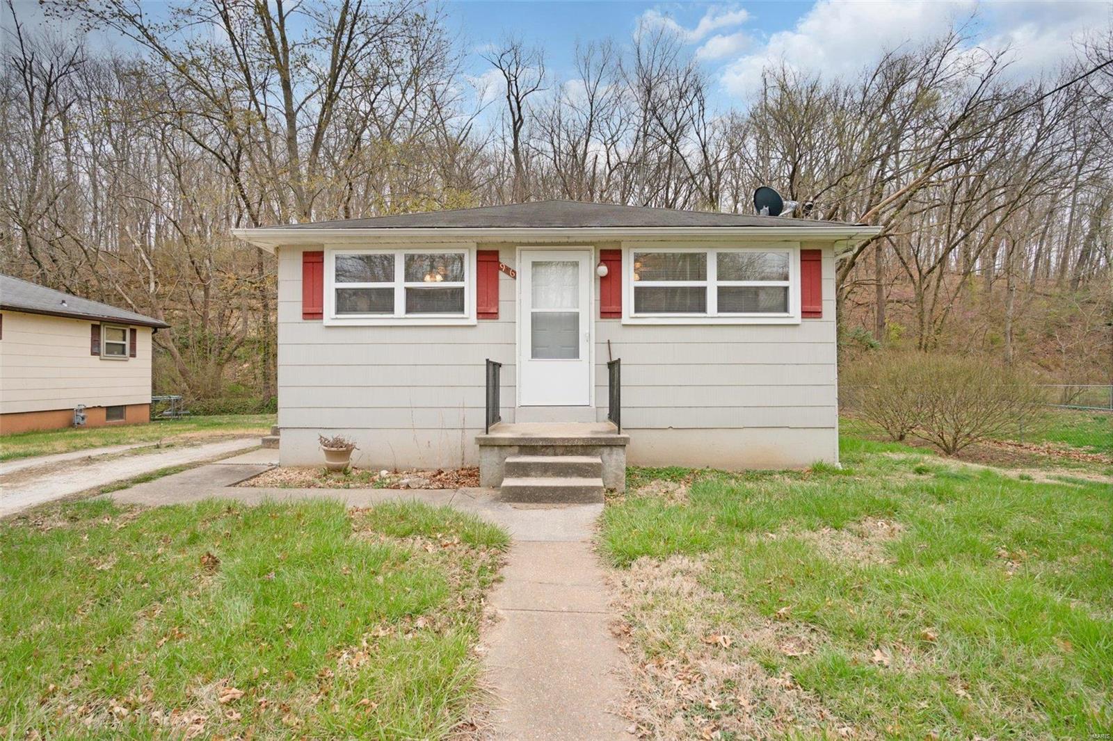 Olive St, New Haven, MO 63068
