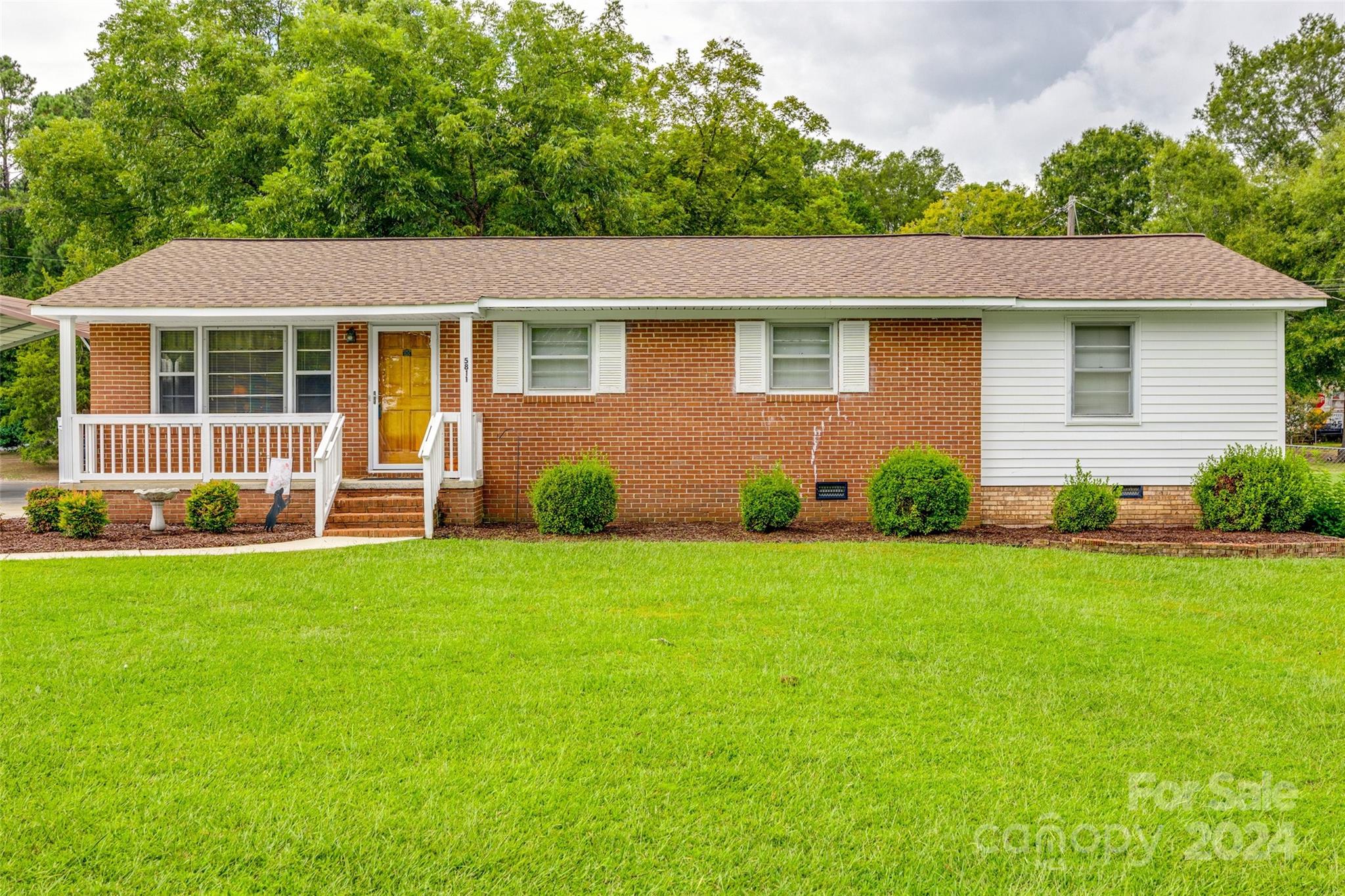 Willowbrook St, Fort Lawn, SC 29714