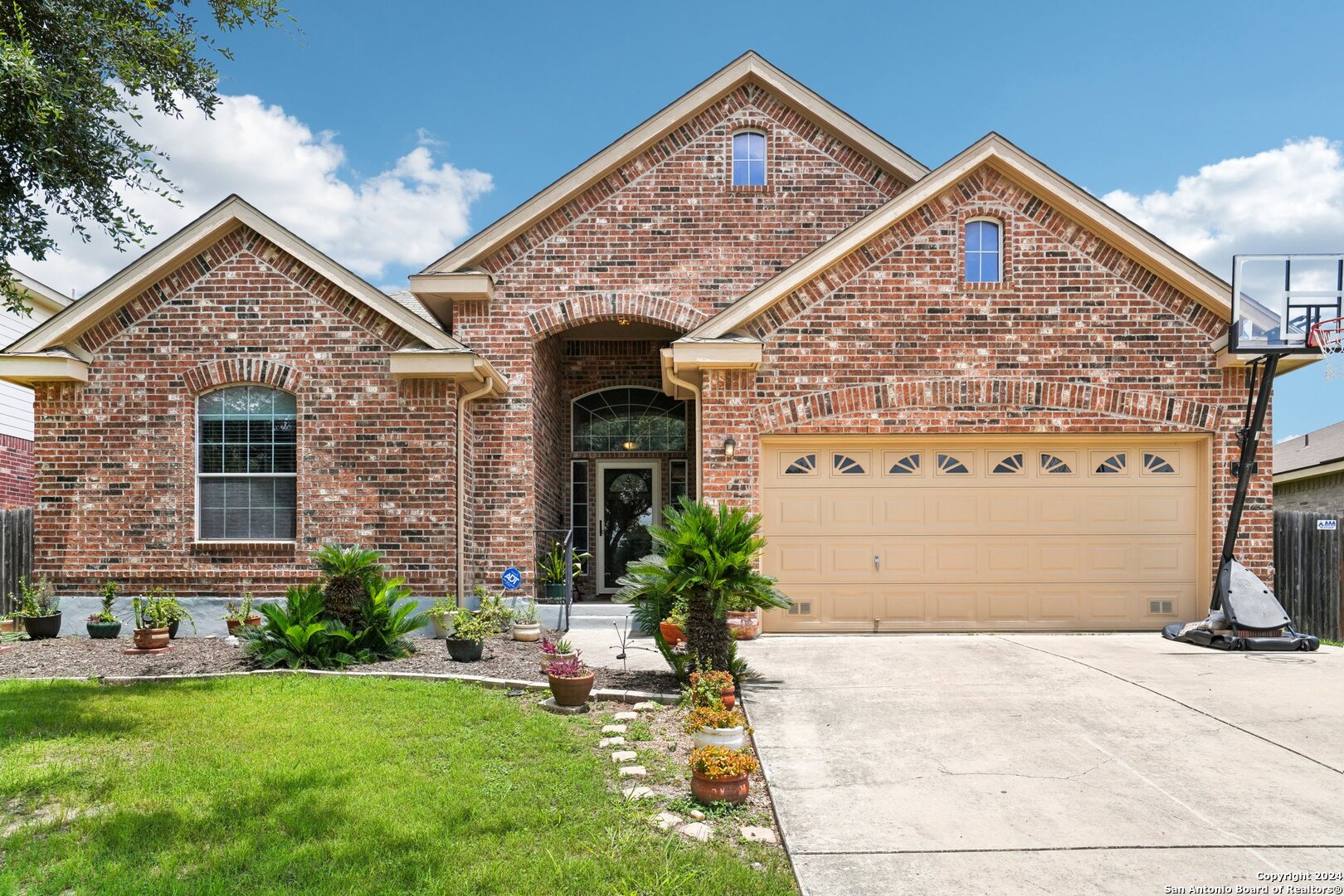 Kipper Ave, Cibolo, TX 78108