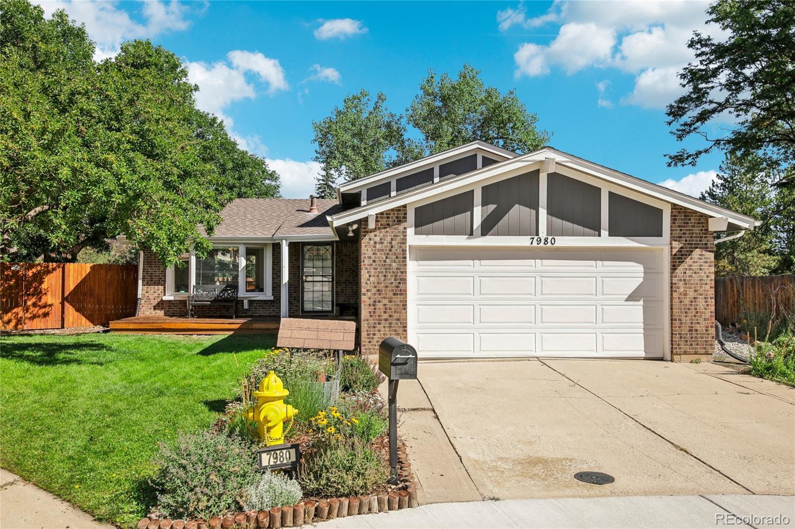 Estes Ct, Arvada, CO 80005