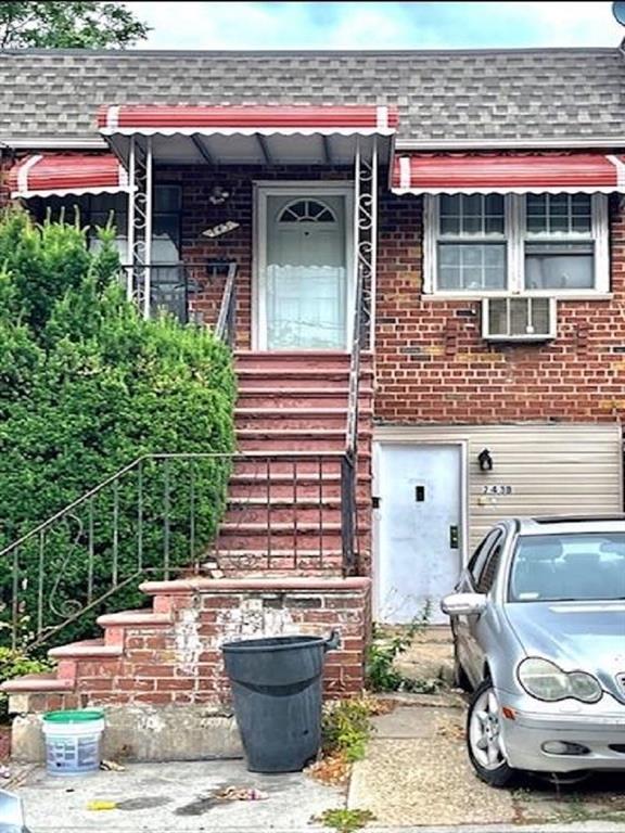 102nd St, Brooklyn, NY 11236