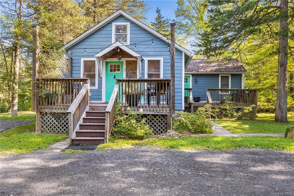 Rte 32 , New Paltz, NY 12561