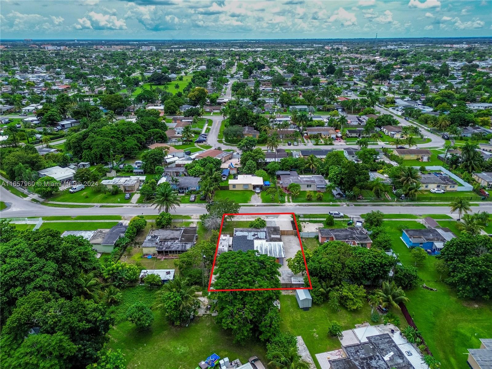 Harding Ln, Homestead, FL 33033