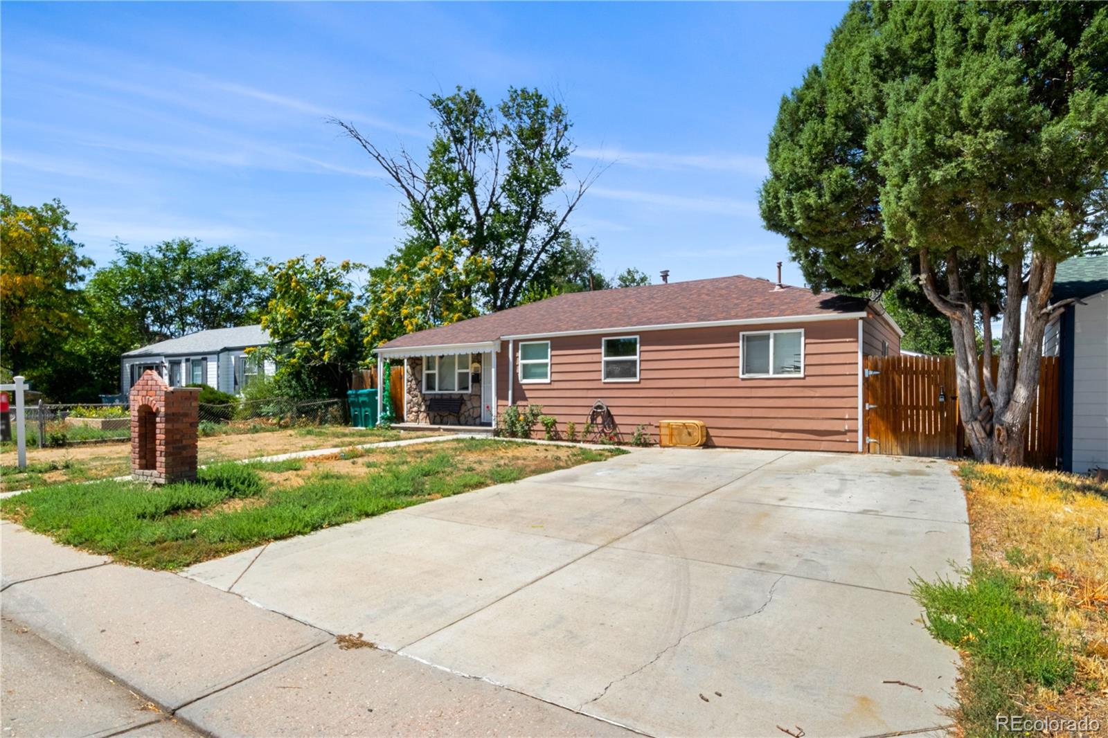 Hanover St, Aurora, CO 80010