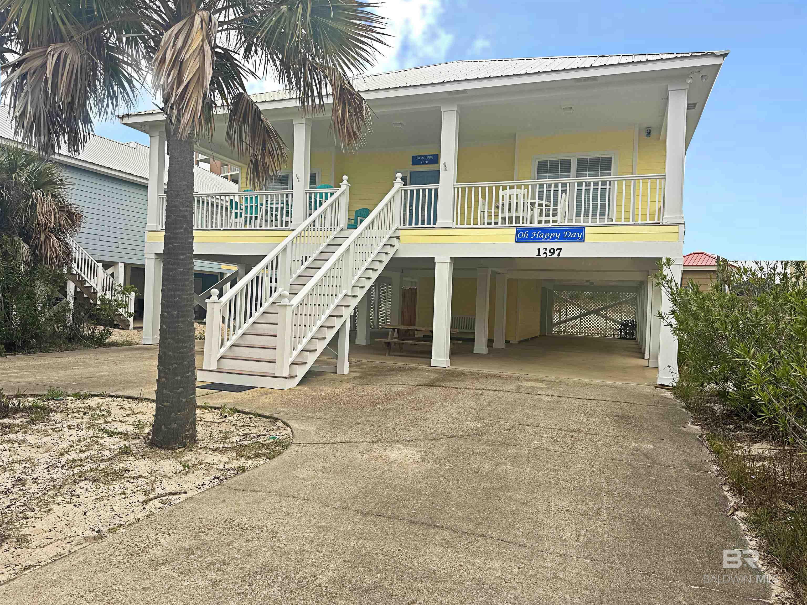 Sandy Ln, Gulf Shores, AL 36542