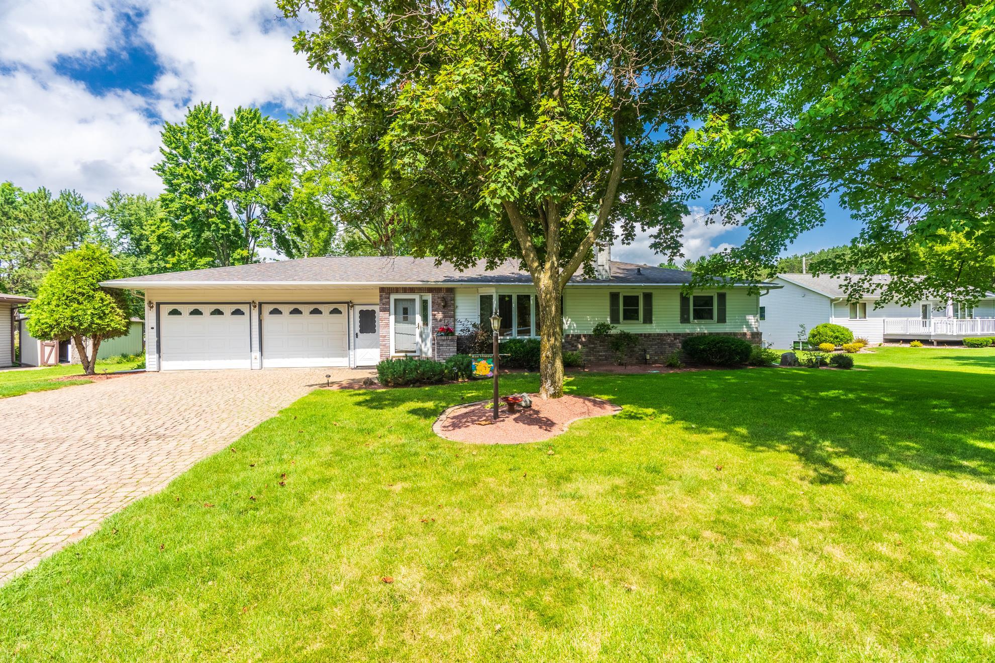 Edward Ave, Rothschild, WI 54474