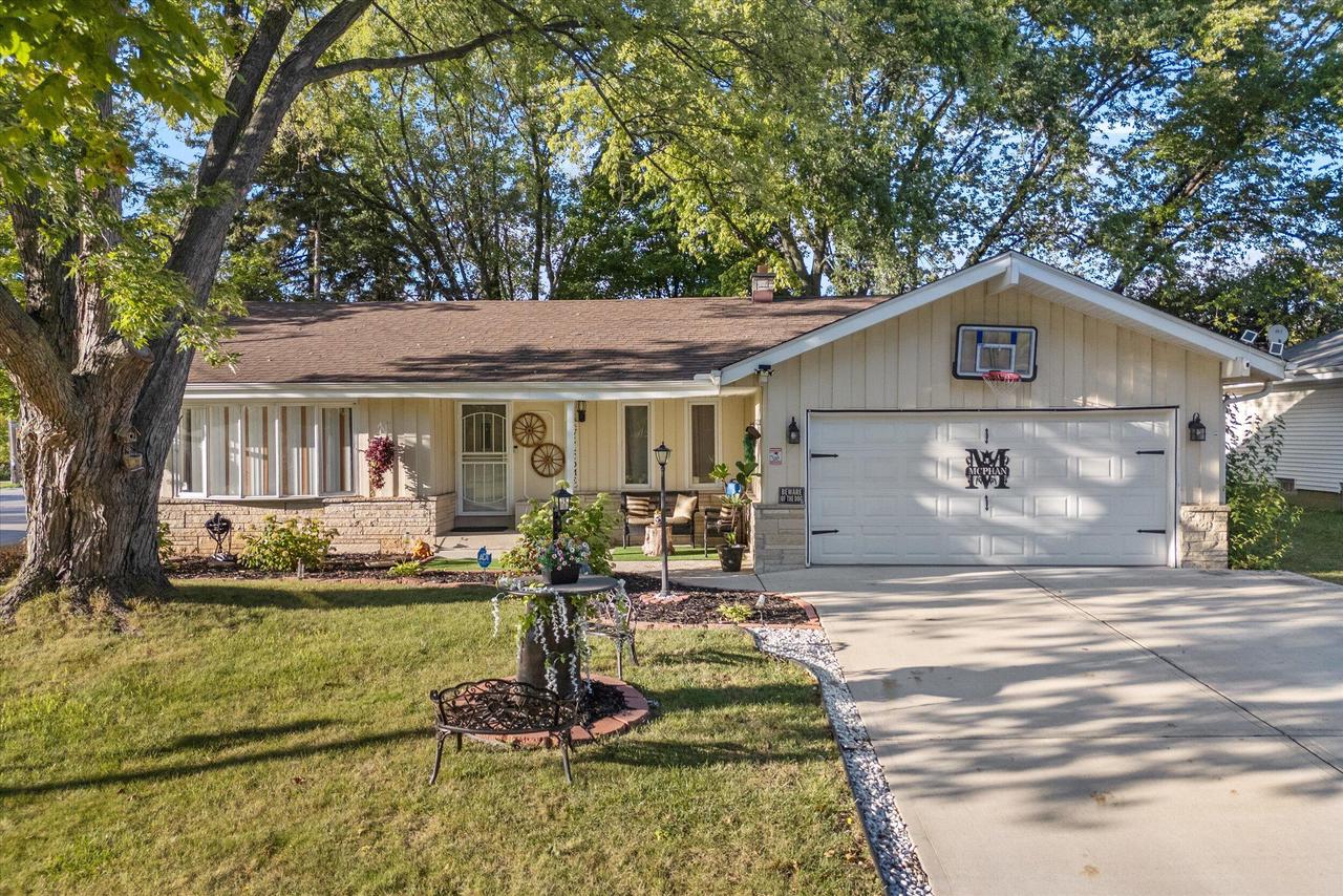 Portage St, Milwaukee, WI 53224