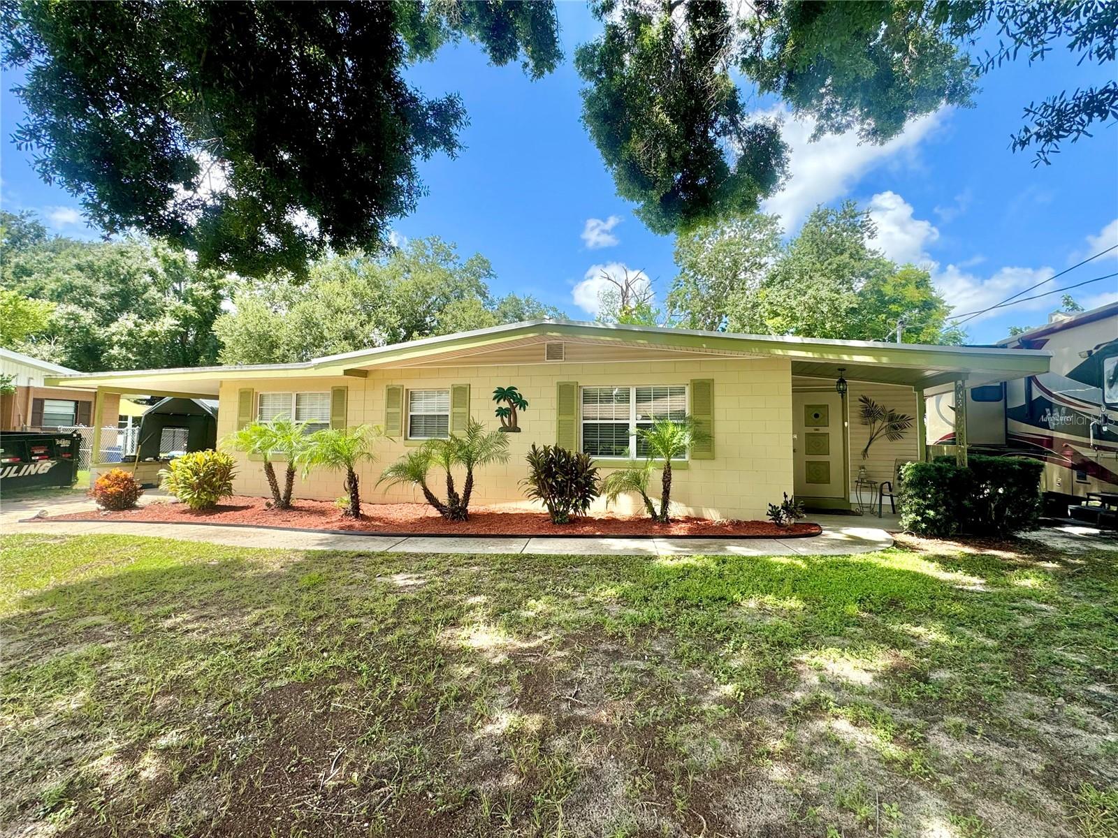 10th Ct, Winter Haven, FL 33881