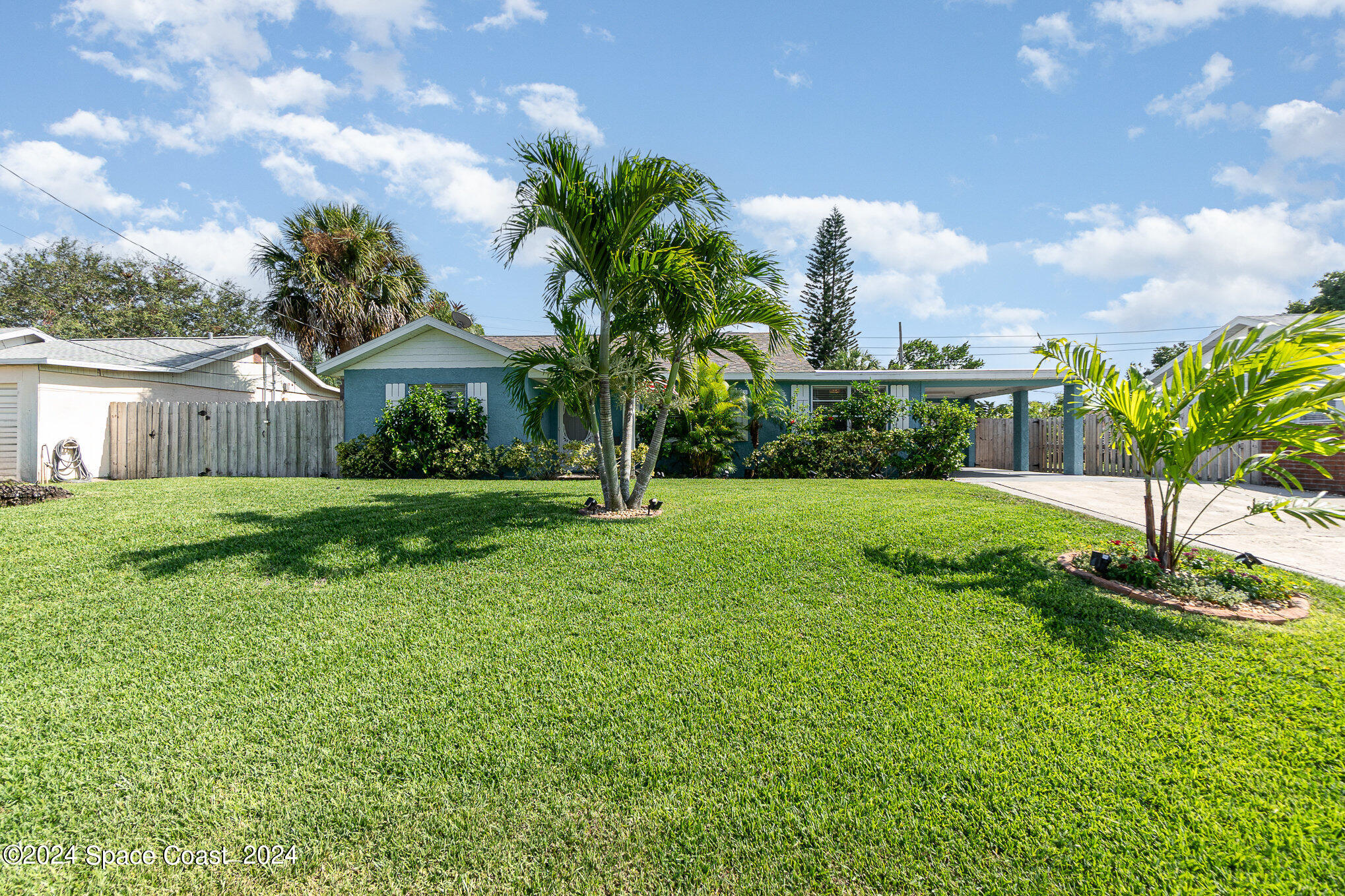 Poinciana Dr, Melbourne, FL 32935