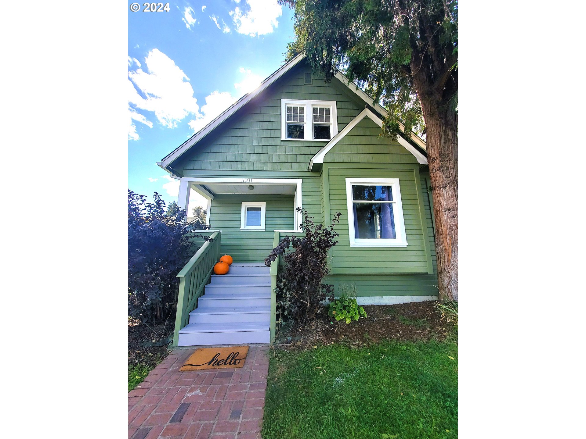 11th St, The Dalles, OR 97058