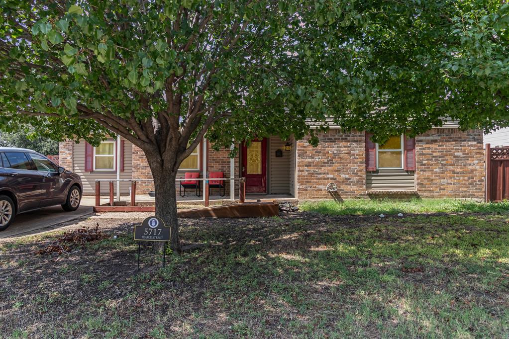 Pearce St, The Colony, TX 75056