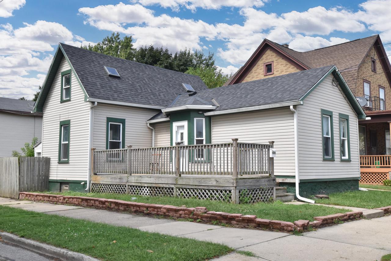 Buchanan St, Racine, WI 53402